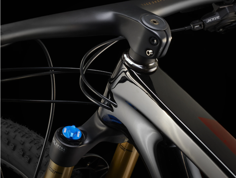 Trek Supercaliber SLR 9.9 XTR Full Suspension Mountain Bike 2024 in Carbon Red Smoke-7